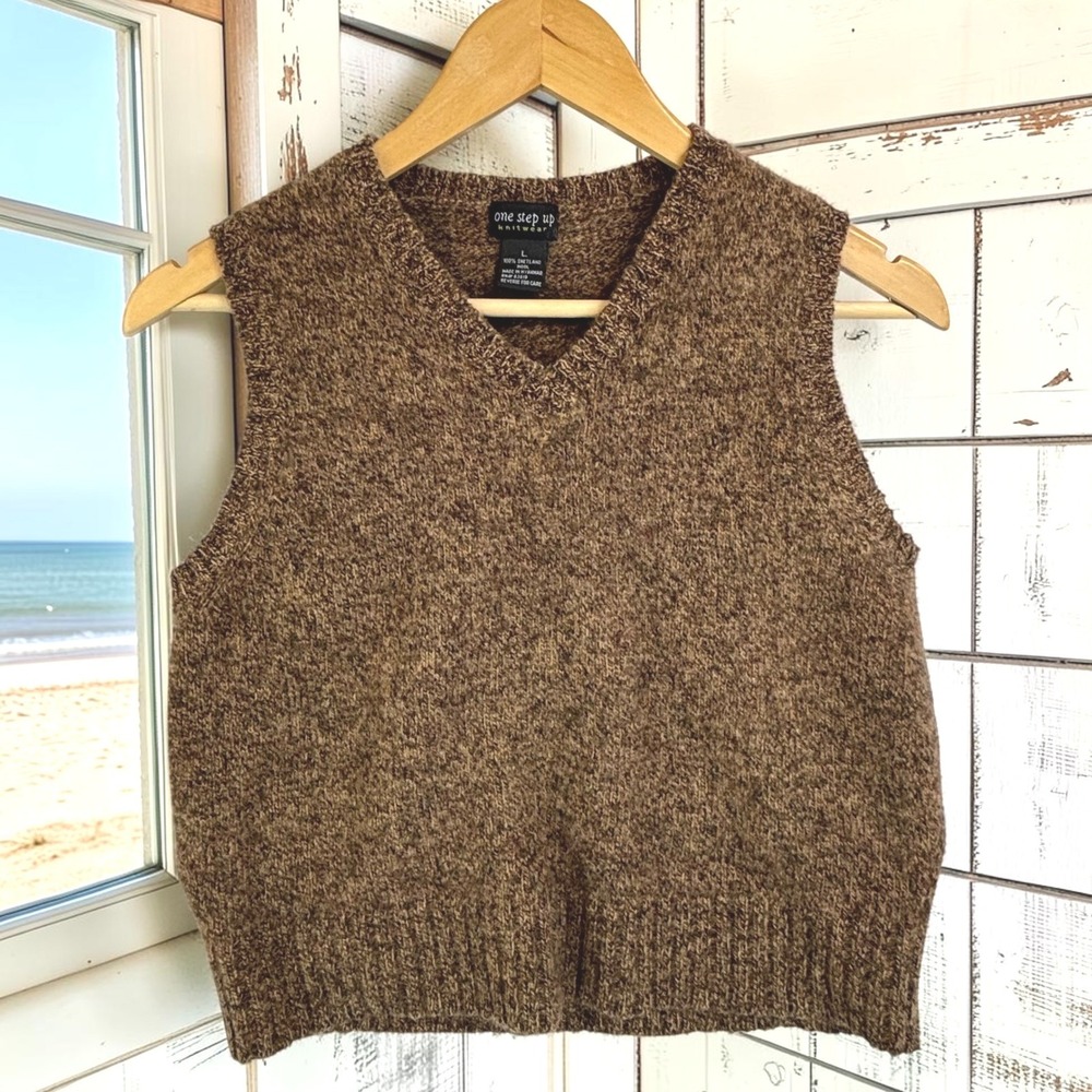 Vintage 100% Wool Sweater Vest M/L Brown Shetland V-Neck Marled Preppy Earthy